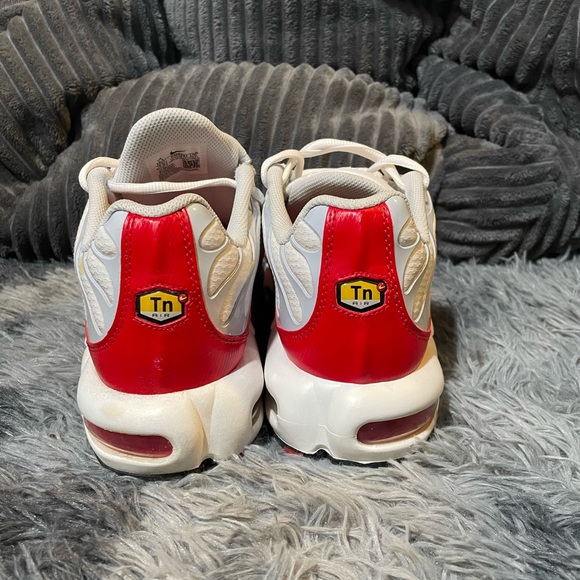Nike Air Max Plus AM1 University Red - Picture 2 of 3